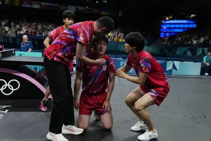 英国乒乓球队血洗法国乒乓球队，张本智和送出助攻的简单介绍