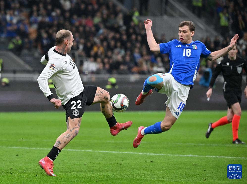 欧国联比赛酣畅淋漓，进球狂欢场面震撼