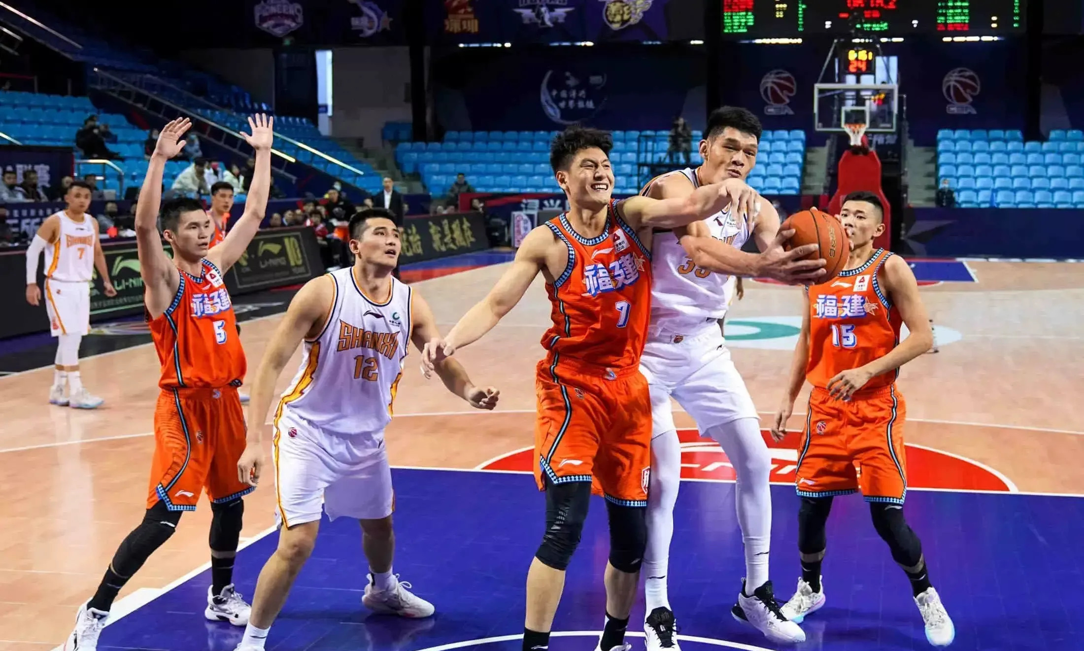 江苏男篮在客场比赛中保持不败