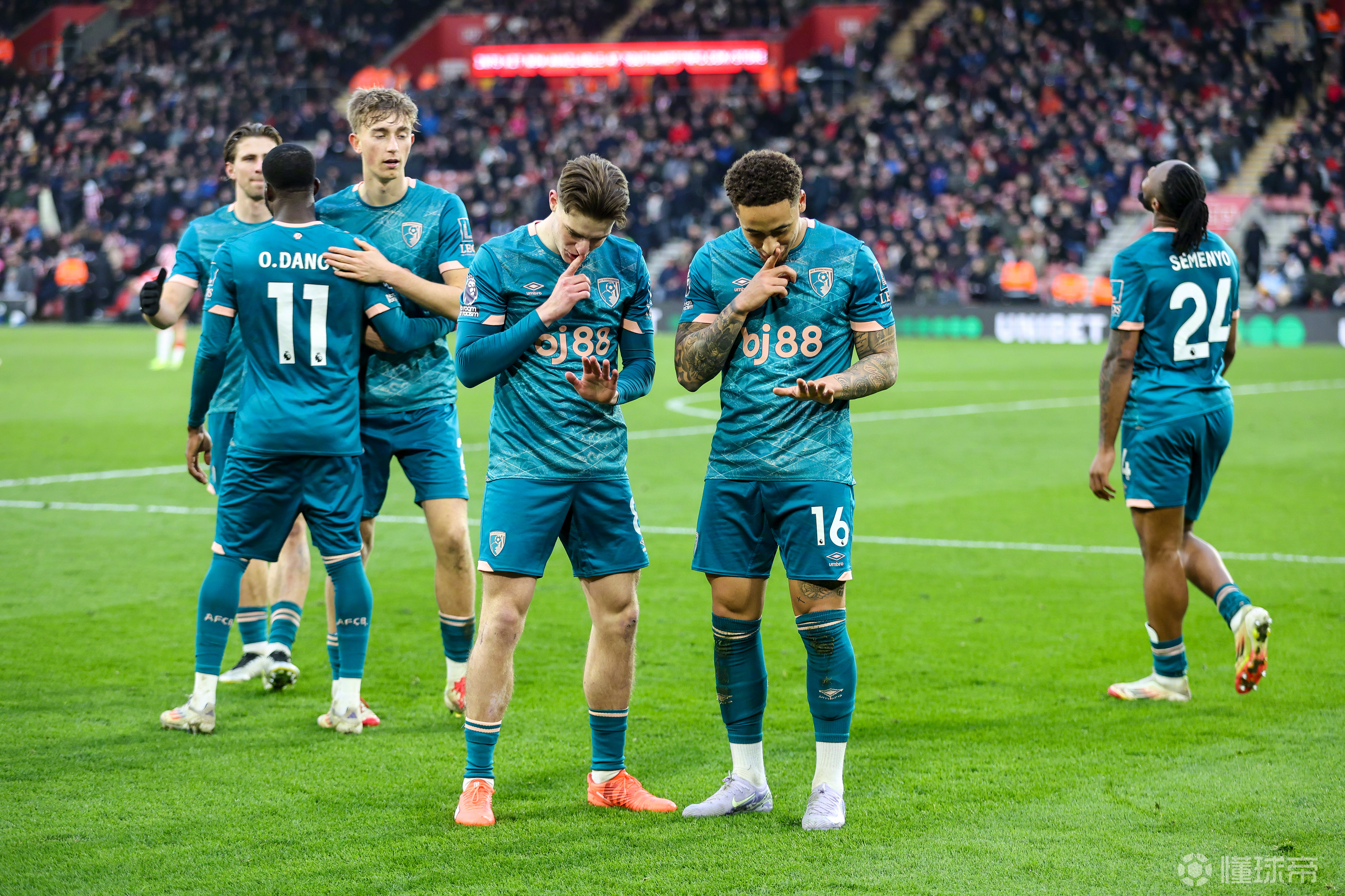 九游官网-包含豪强球队备战球场，欧洲强队再度集结！的词条