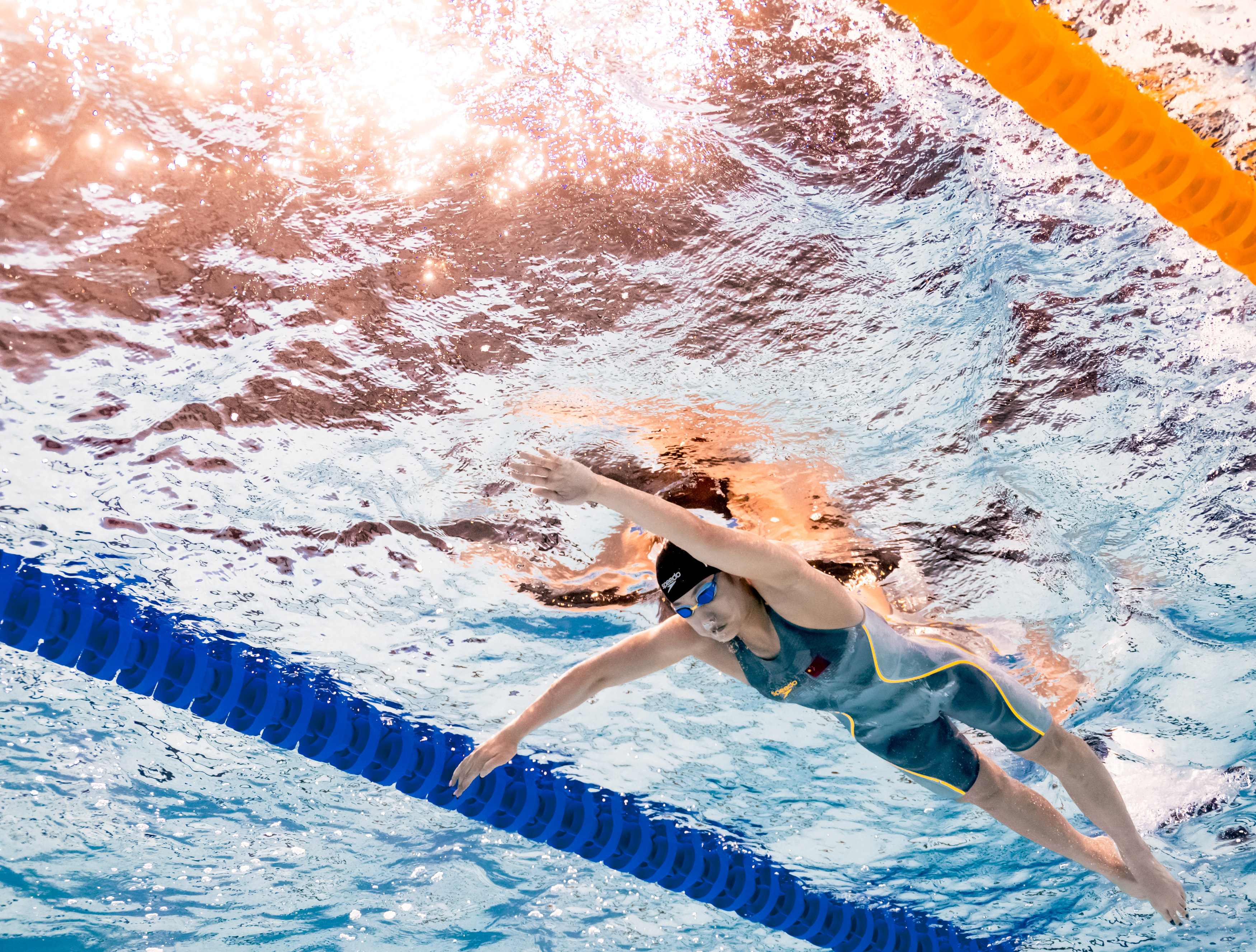 日本籍选手在游泳女子自由泳中取胜 日本籍选手在游泳女子自由泳中取胜