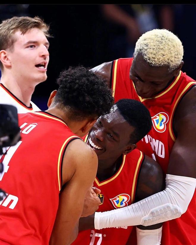 九游体育APP下载-悉尼普主战沃尔夫斯堡，争取一战胜利的简单介绍