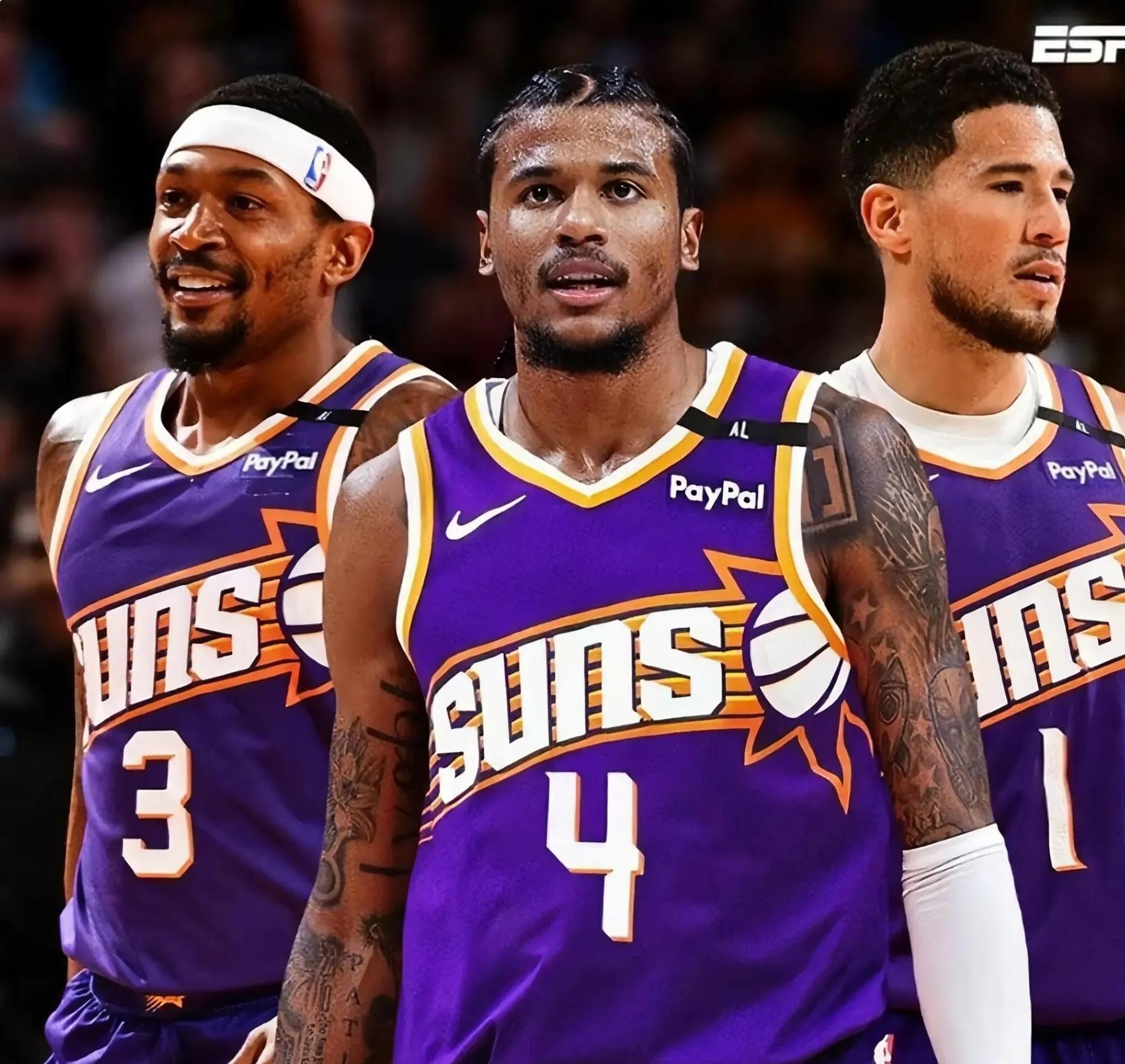 太阳队球员提前庆祝生日，气氛融洽的简单介绍