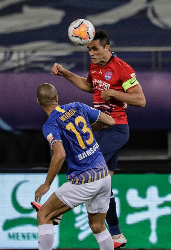 广东队凭借高顺位打败重庆队，实力有增