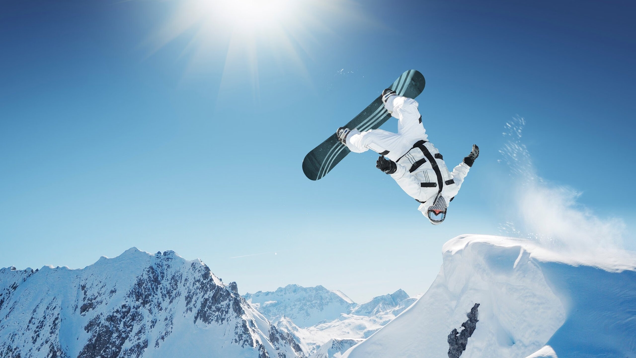 绿茵场外的世界,当意甲焦点战遇上沙特横扫芬兰的启示