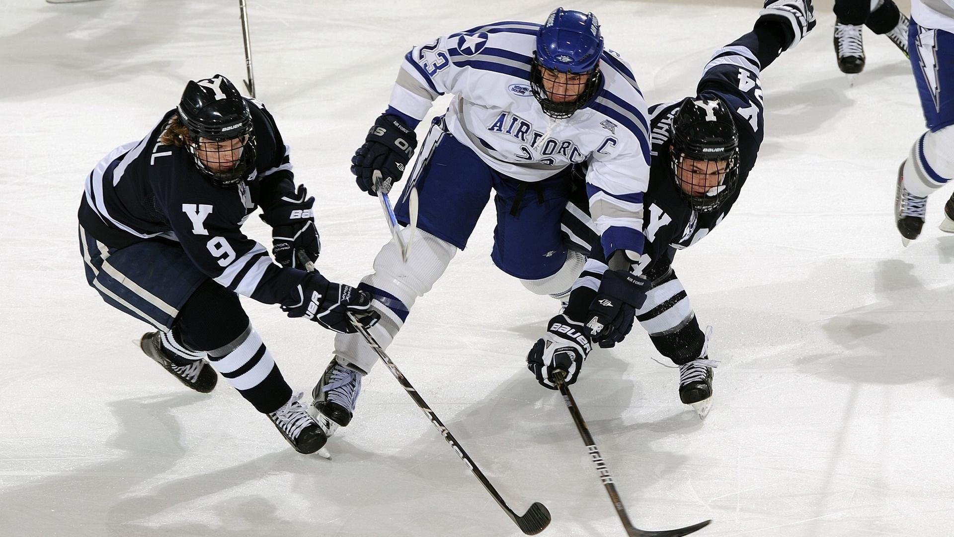 九游体育-世界杯之夜，英格拉姆在美加墨赛场上的个人艺术